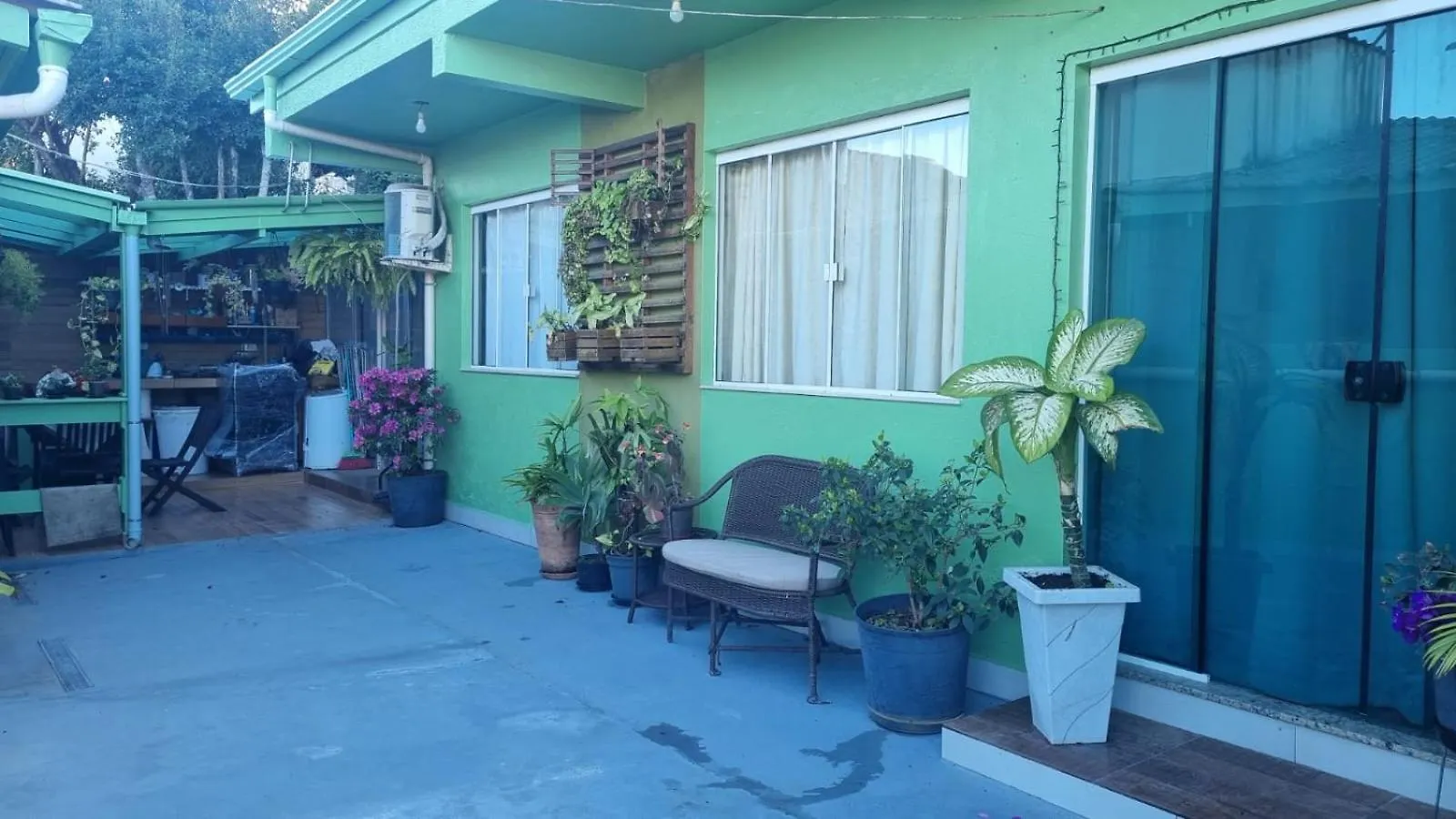 Holiday home Casa Ampla A 140 Mts Do Mar Mariscal Villa Bombinhas Brazil